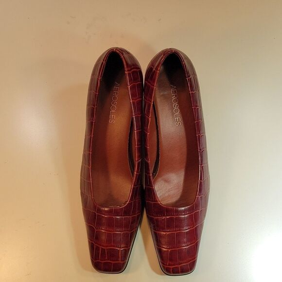 AEROSOLES SNAKESKIN PATTERN DESIGN BLOCK CONGNAC PUMP SHOE - Picture 2 of 15